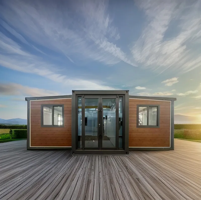 Direct From Factory Prefab Houses Two Bedrooms 1 Bathroom Luxury 20/ 40ft Prefab Hotel Folding Container Homes for Sale Expandable Container House