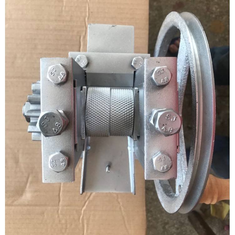 Direct From Factory The Best Price Bamboo Slicing Slitting  Utting Breaking Machine Manual Bamboo Processing Machine