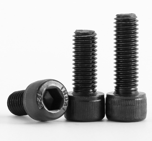 Direct From Factory Grade 12.9 ISO Steel Hex Socket Cap Head Screws Black Hardened 12.9 Bolt DIN912 Cylindrical