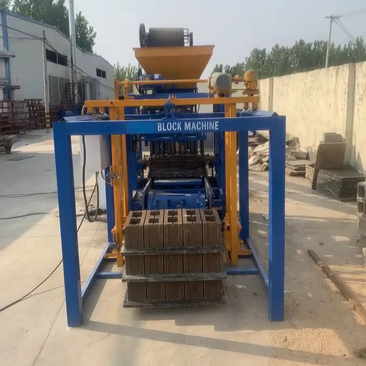 Direct from manufacturer QT4-24 semi automatic block machine for making hollow bricks, low investment construction equipment for small business
