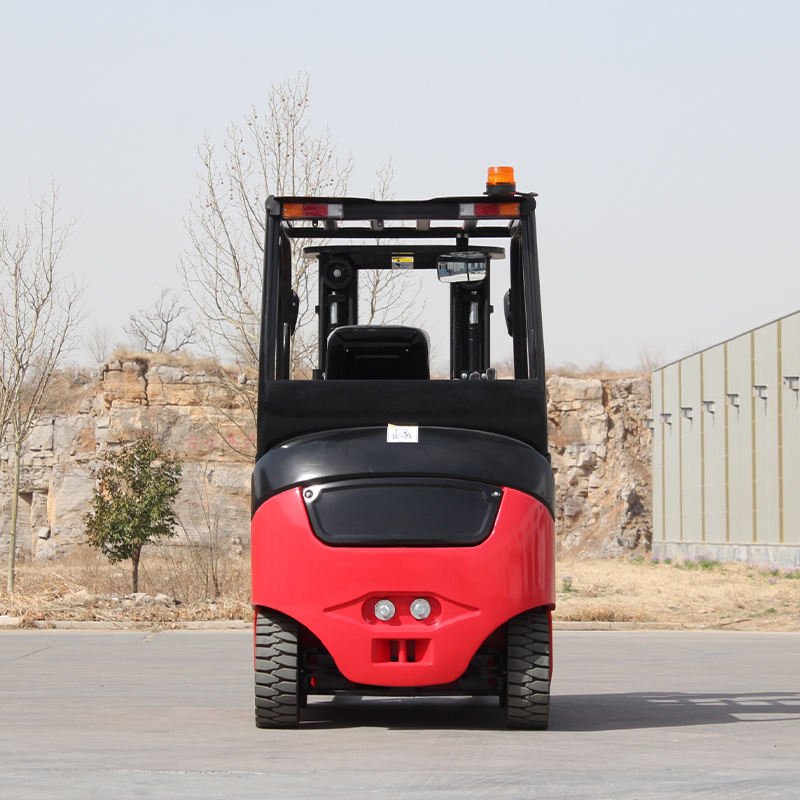 Direct from manufacturer 1.5 ton electric forklift for large distribution centers with long range battery